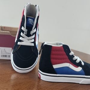 VANS toddler size 7 sneaker, zipper on back.
